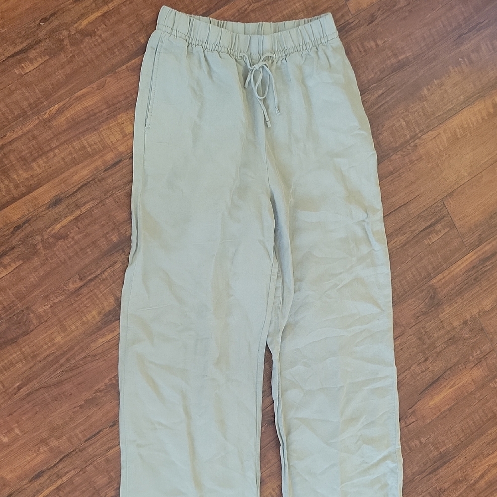 H&M Women's Light Olive Joggers